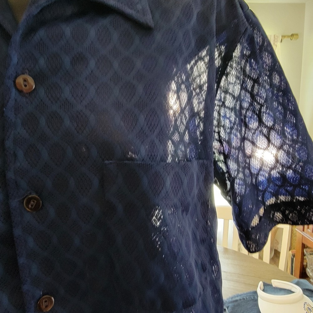 VTG Mint 70s  Shirt Size Medium See Through Button-up Blue Top Textured Mint A15 - Picture 9 of 10